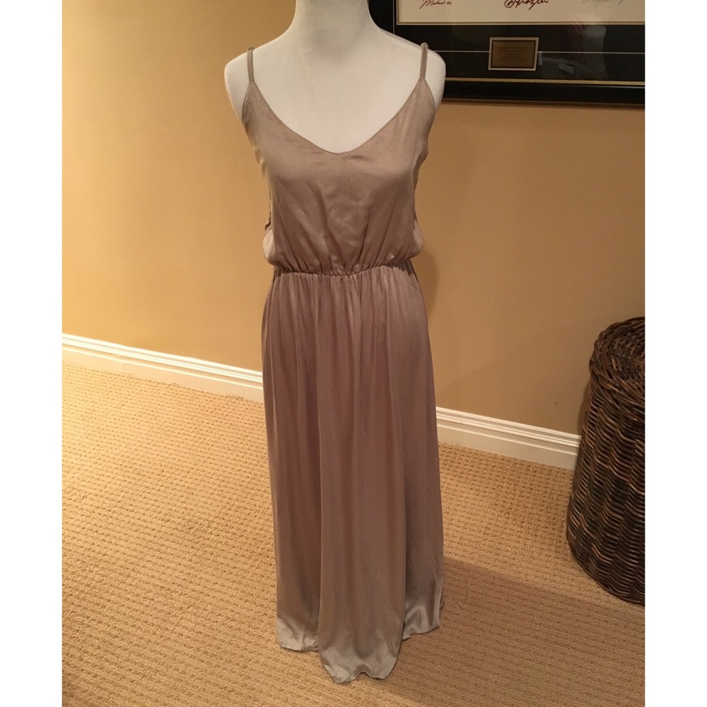 Beautiful maxi dress with elastic waist